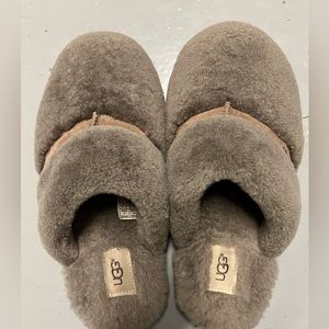 Ugg slippers